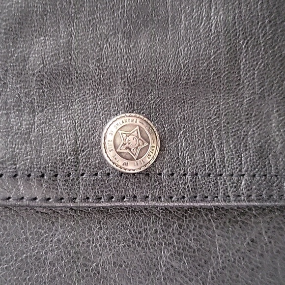 Exclusive Paragraff clothing classic materials basic collection vest - Picture 4 of 5